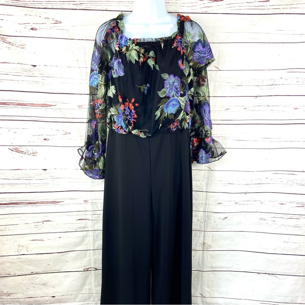 Adrianna Papell‎ Jumpsuit Women’s 10 Black Floral 3/4 Sleeve Chic Embroidered.